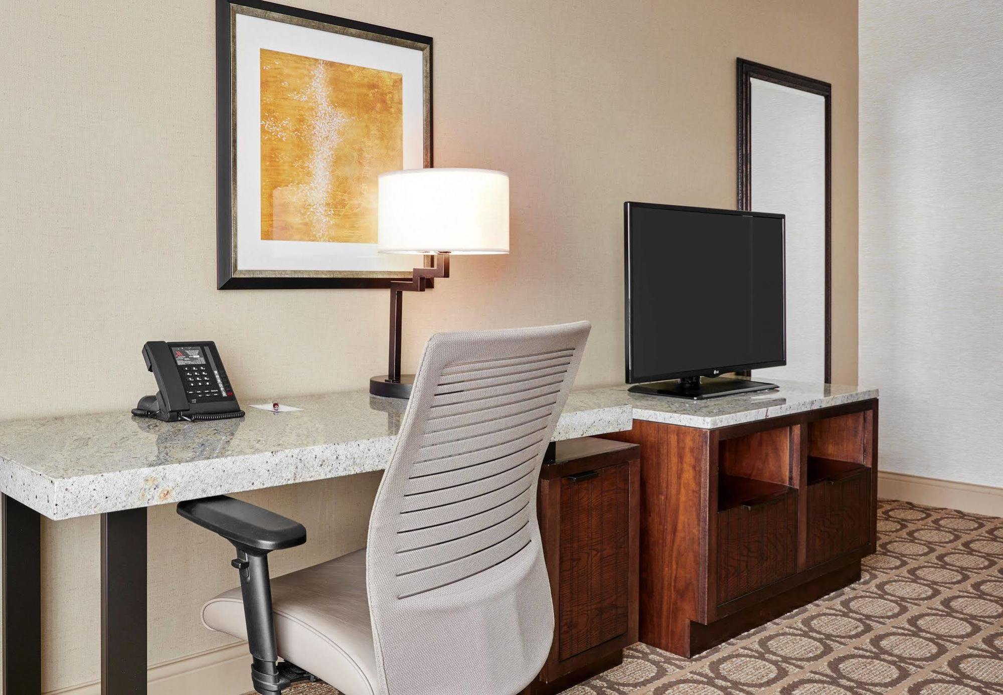Denver Marriott Westminster Bagian luar foto
